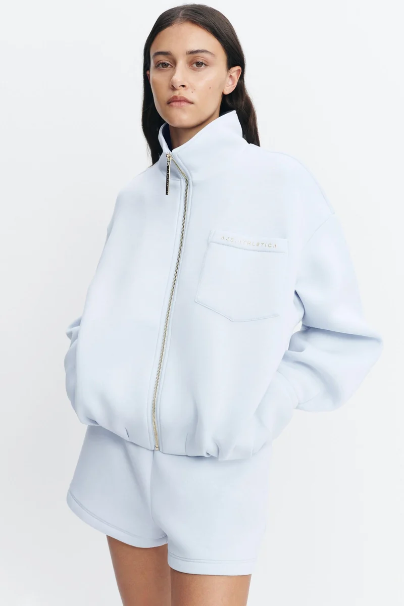 AJE ATHLETICA