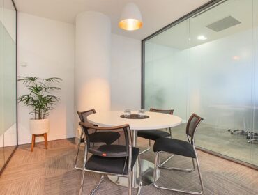 4 Person Meeting Room at Workspace365 Turbot Street (Hourly)