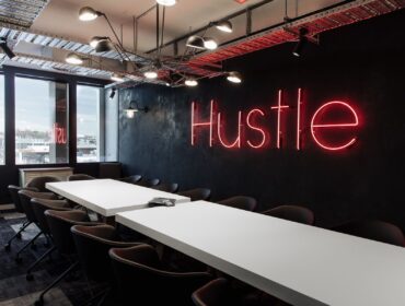 The Hustle Boardroom at CreativeCubes.Co Richmond (Hourly)