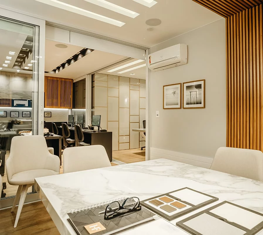 Coworking Space vs. Traditional Office: Which Works Better for your Business