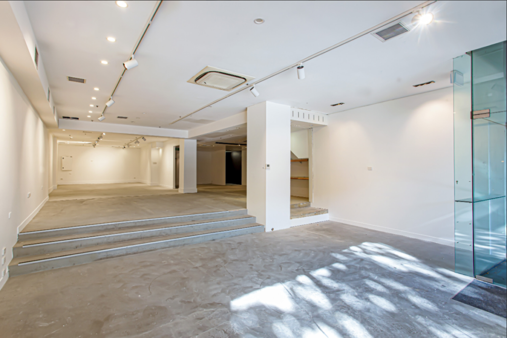 Empty retail space storefront ready for temporary retail or pop-up shop