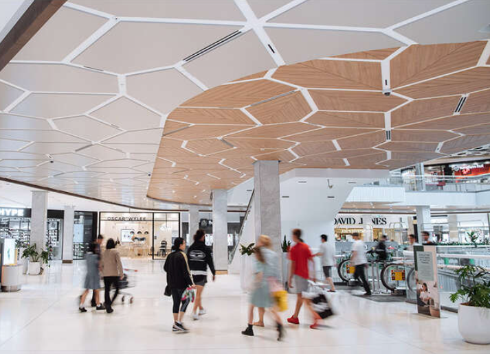 Pop-up retail trends creating immersive customer engagement in temporary retail spaces