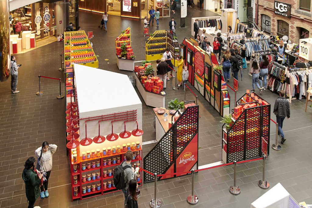 Melbourne pop-up space attracting customers through experiential retail activation in a high-traffic shopping centre
